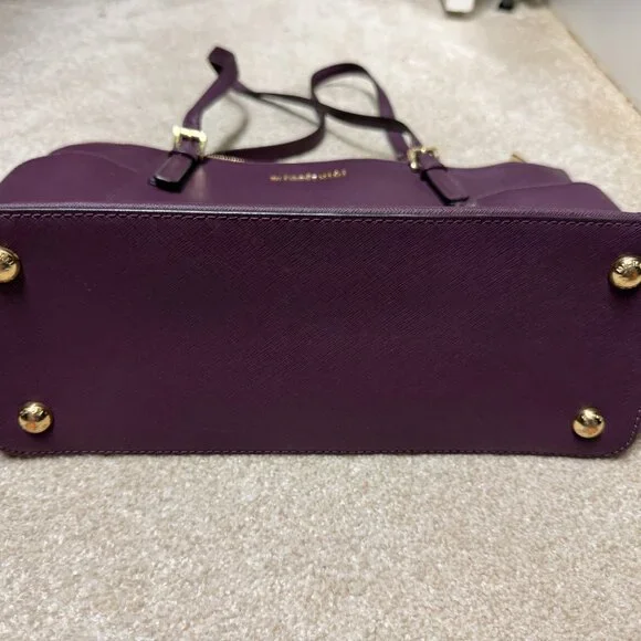 Michael Kors Purple Handbag Purse - Picture 2 of 4
